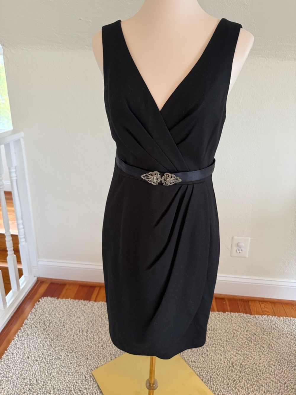 Trina Turk Elegant Black Sleeveless V-Neck Midi Dress with Jeweled Belt Size 10